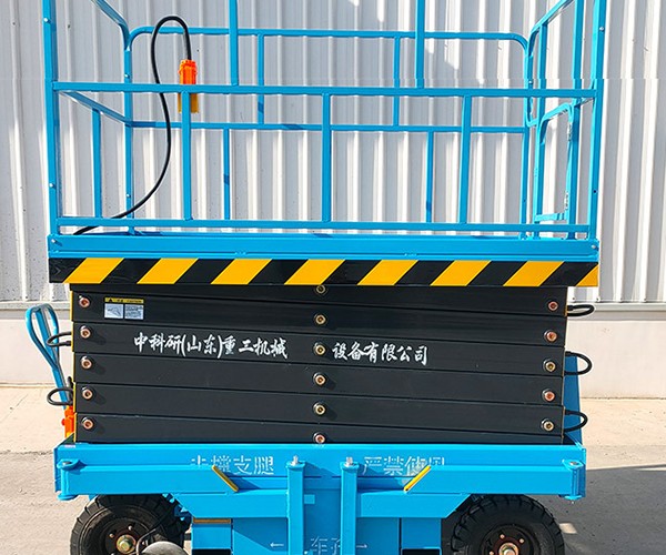 锦屏自行走升降机